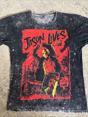 Retro 'Jason Lives' Horror Graphic Tee - Black & Red no tag S